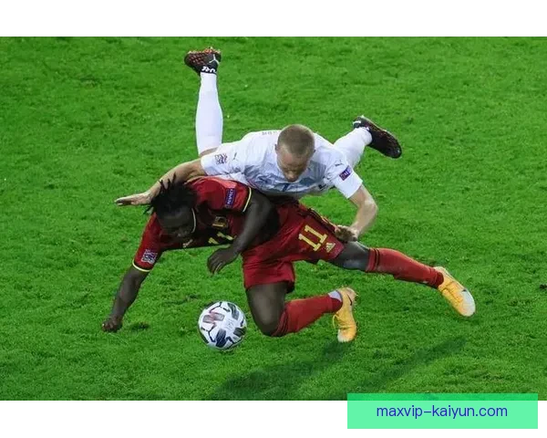 富勒姆奋力争夺欧战资格，状态回暖展现强劲斗志与团队合作精神