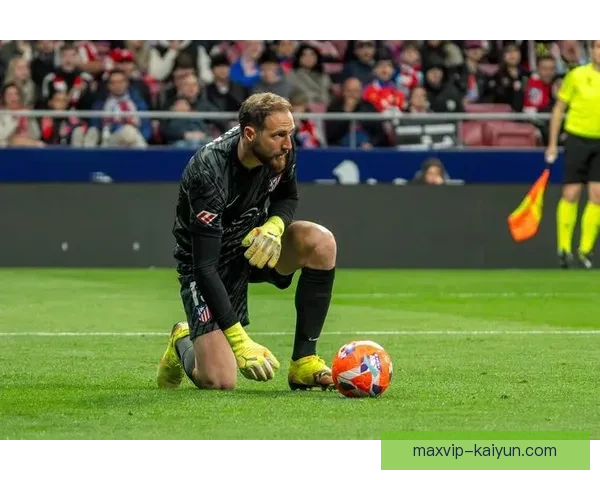 奥布拉克欧冠零封场次领跑，成赛事历史零封王